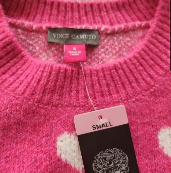 Vince Camuto Heart Sweater Small - Picture 2 of 6